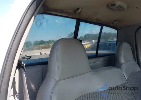 1997 Ford F-150 Lariat/Standard/Xl/Xlt z USA, uszkodzony, nr VIN 1FTDF18W5VKD72475